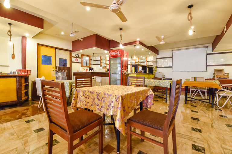 Food & Drinks, FabHotel Maharaja - Nr. Vasco Da Gama Railway Station, South Goa
