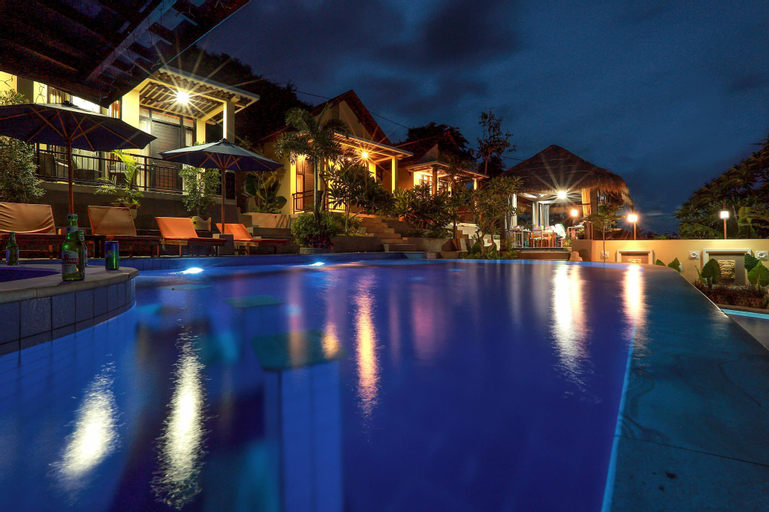 Swimming Pool 9