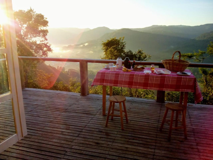 Food & Drinks 2, Morro do Vento, Picada Café