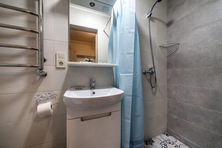 Bathroom, Apartments in Rynok Square, L'vivs'ka