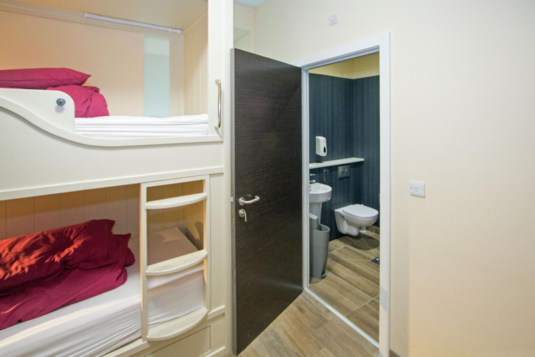 Bedroom 2, Canolfan Y Fron, Gwynedd