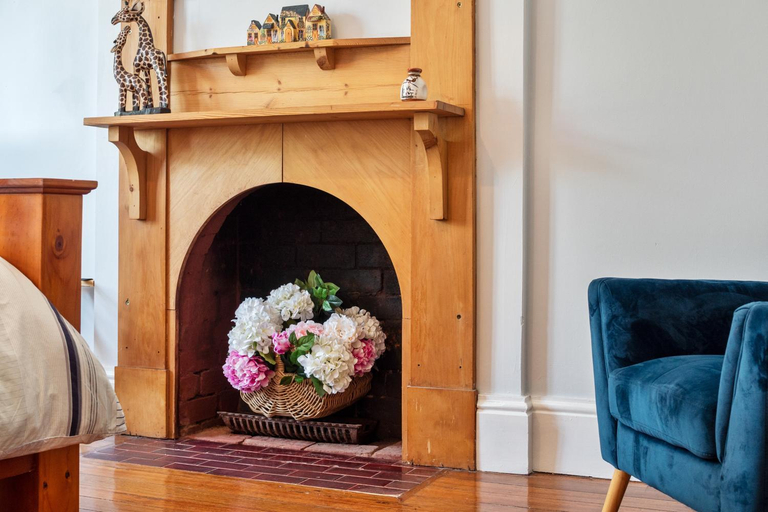 Others 5, Warwick St Retreat! 3 Bedroom House With Parking, Hobart