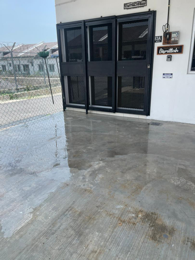 RumahPasang@Teluk Kemang Fully Aircond Muslim Only, Port Dickson