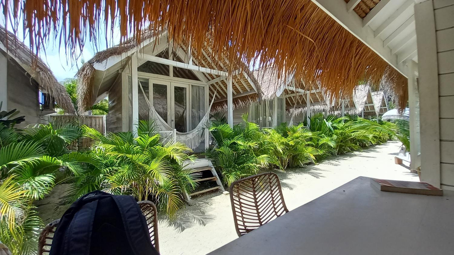 Public Area 4, Love Coconut Bungalow, Lombok