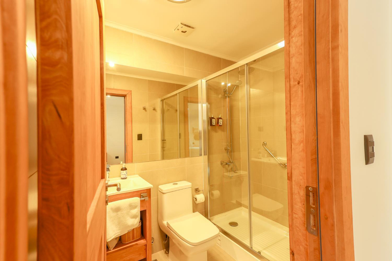 Bathroom 4, PURA Hotel, Coihaique