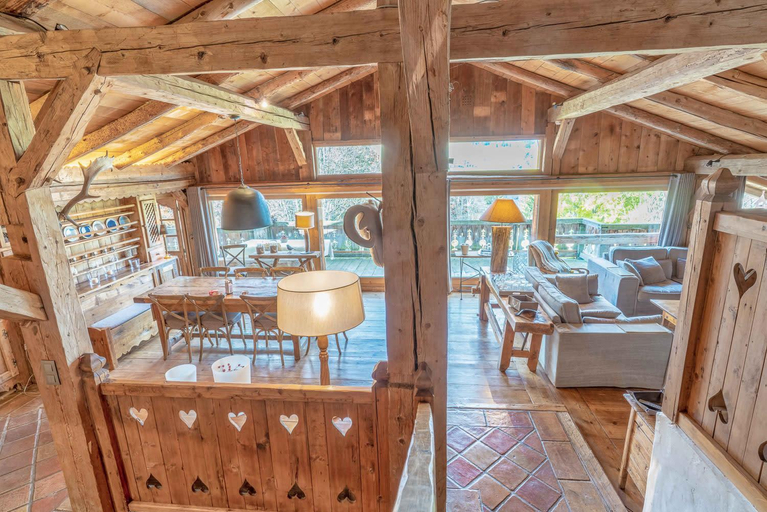 Others 5, Chalet Ontario, Haute-Savoie