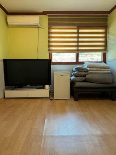 Bedroom, Inje Naerincheon Village Pension, Inje