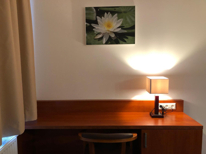 Others 5, Hotel Mirabell, Erlangen