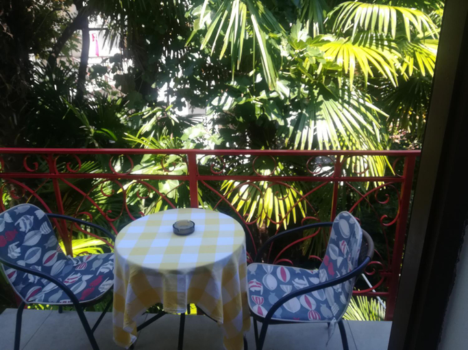 Others 3, Romantic room with balcony, Lovran