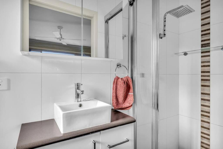 Bedroom 2, Baywatch - Unit 6, Bega Valley
