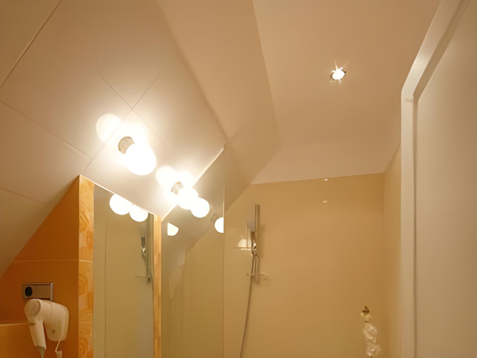 Bathroom 4, Hotel Zelená Marina, Trutnov