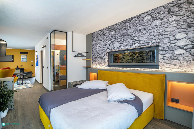 Bedroom 2, Cà Rossa Suite and Breakfast, Sondrio