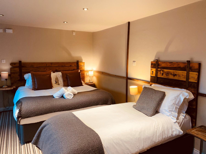 Others 4, Minster Walk Guesthouse, York