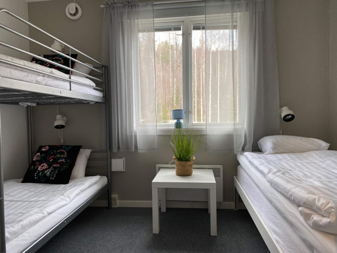 Others 4, Asbergbo Vandrarhem, Bollnäs