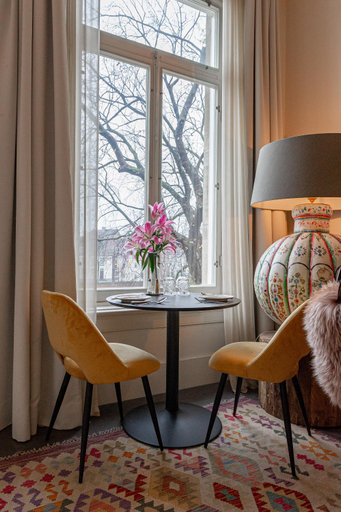 Food & Drinks, Bossche Suites Stationsweg, 's-Hertogenbosch