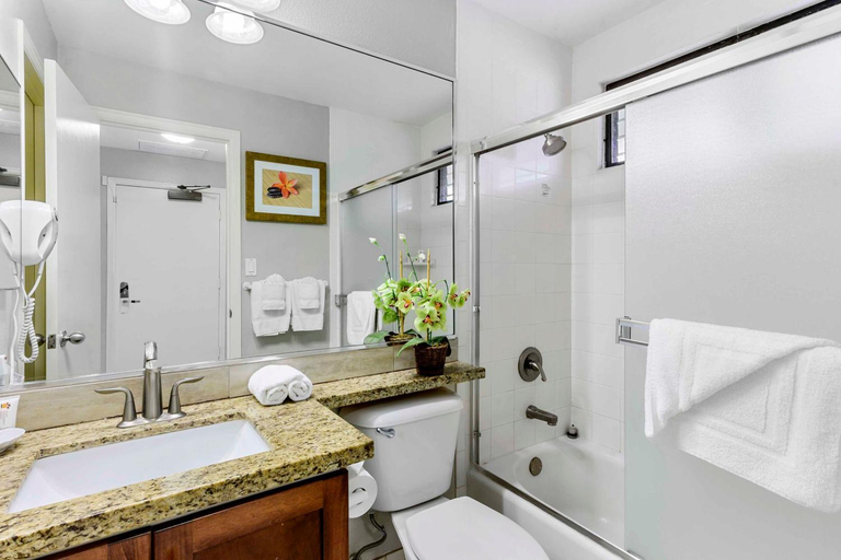 Bathroom 3, The Gardens at West Maui Hotel, Maui