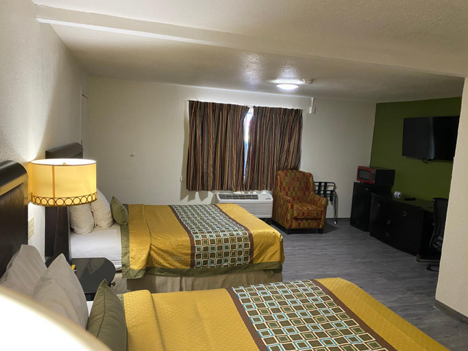 Others 5, Palomino Motel, San Miguel