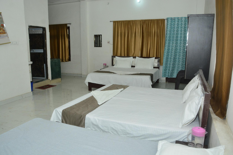 Others 3, Chandrasha Villa , Faizabad