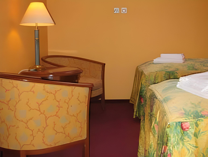 Bedroom 2, Pensjonat Fitness & Spa Gregor, Zielona