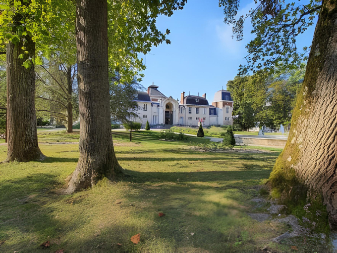 Others 4, Residence Des Thermes, Jura