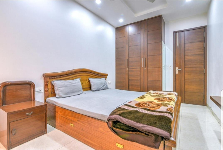 Others 4, Hostmystay-3bhk Nehru place! Park, Delhi