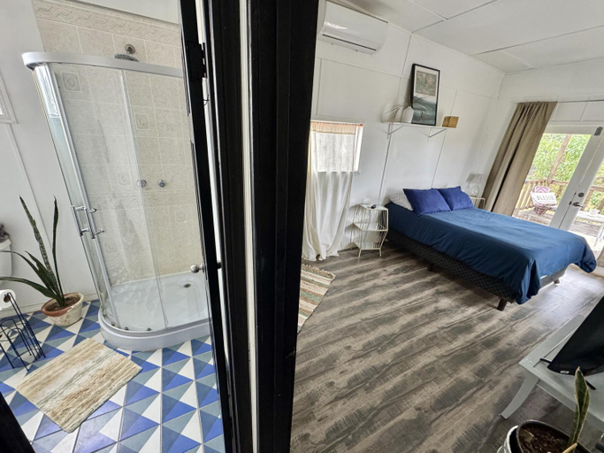 Bedroom 12