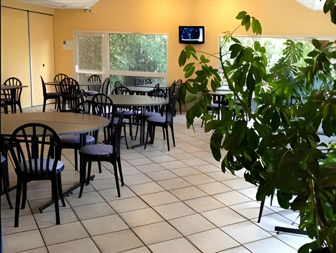 Food & Drinks 3, Balladins Agen - Castelculier, Lot-et-Garonne