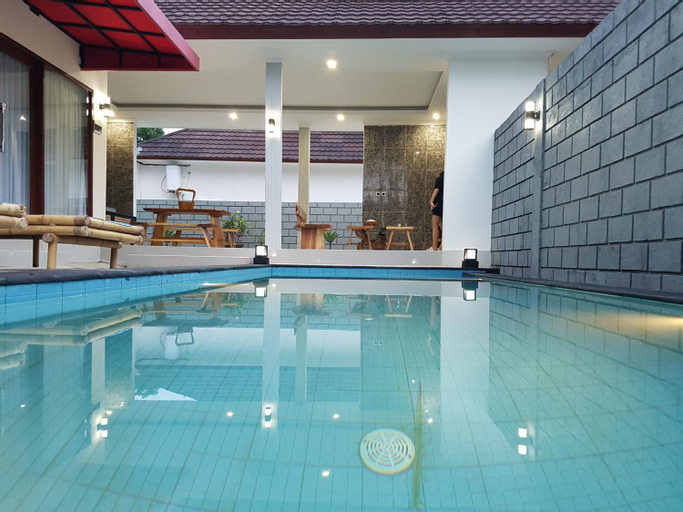 Sport & Beauty 2, Villa Pine Tree, Lombok