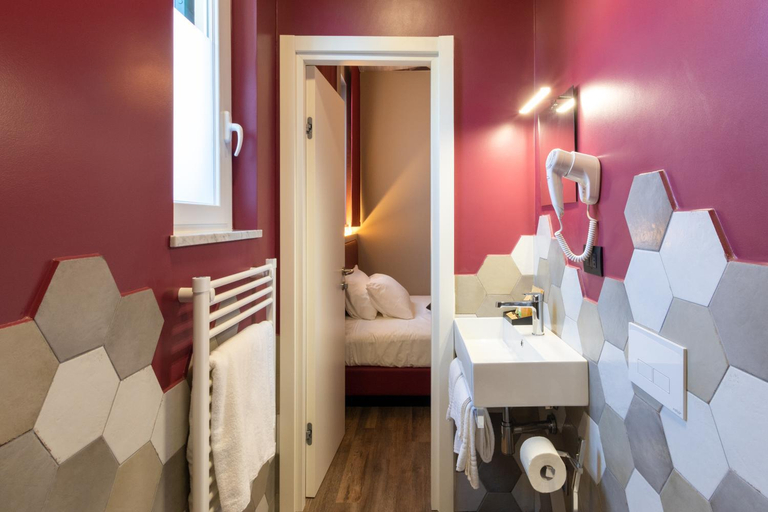 Bedroom 2, The Time Home&Hotel, Genova