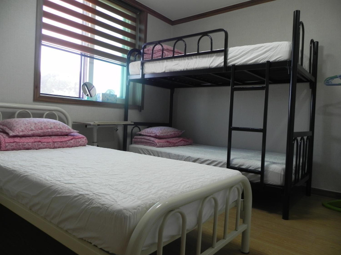 Bedroom 4, Jeonju International Hostel, Jeonju