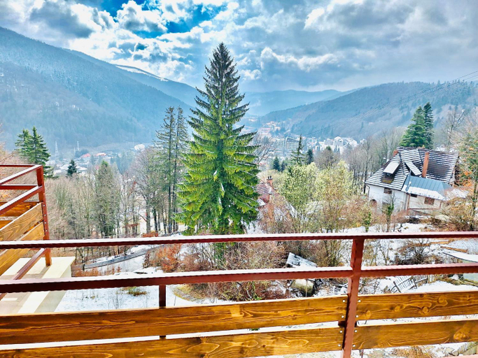 Others 5, Stone Room with jacuzzi Sinaia, Sinaia