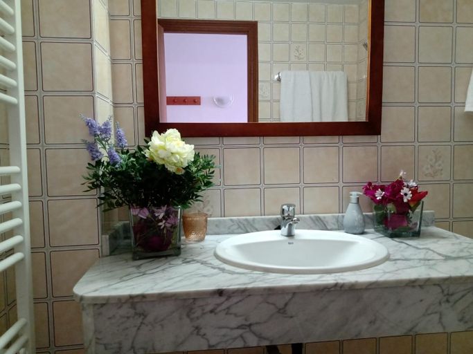 Bathroom 2, Apartamentos Villa Margarita, Baleares