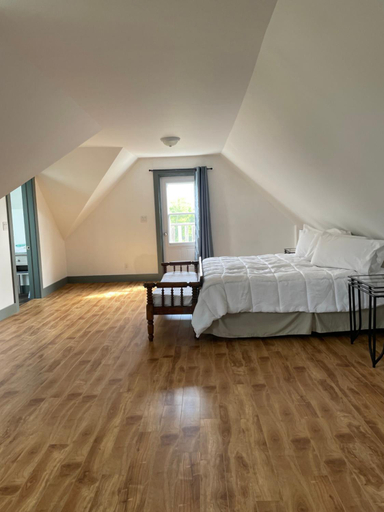 Bedroom 2, Still Point Lodge, Annapolis