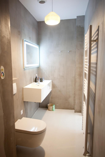 Bathroom 2, A Vignarella, Haute-Corse