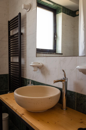 Bedroom 5, Ca' del Viaggiatore, Cuneo