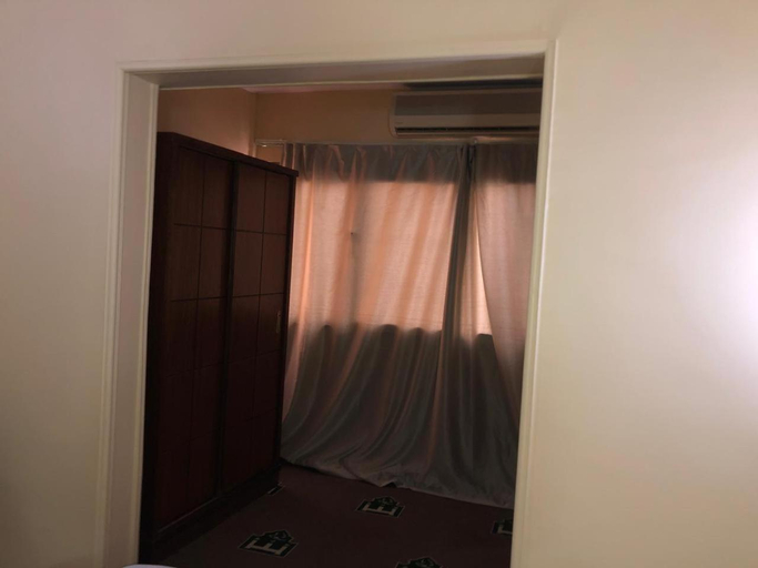 Bedroom 4, Regency Hotel, Ad-Duqi