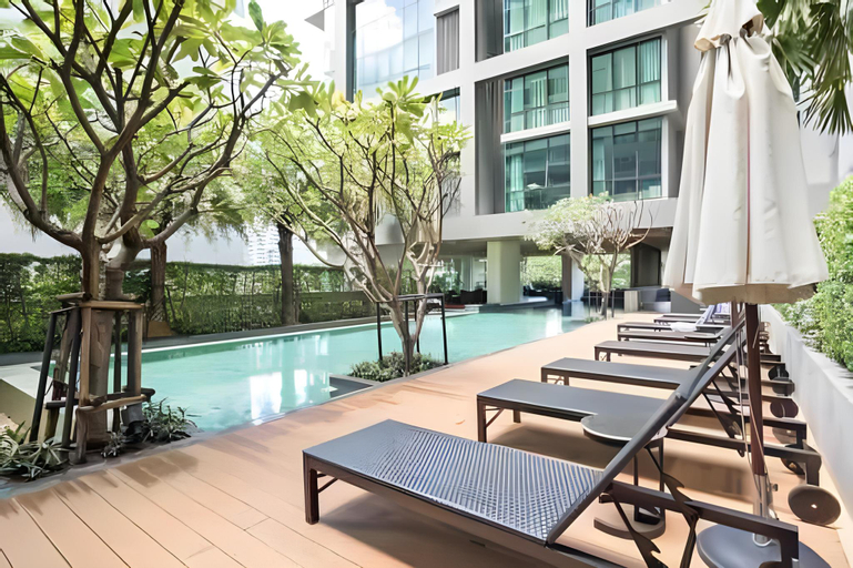 Luxury & Spacious in Downtown Bangkok, Wattana