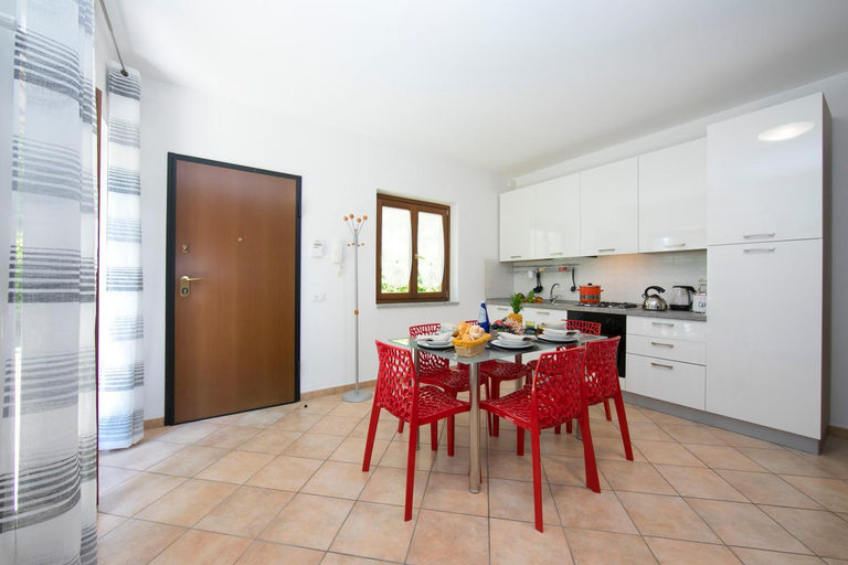 Others 5, Le Betulle Private Garden & Parking in Laveno - Happy Rentals, Varese