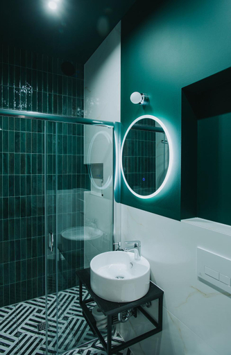 Bathroom 6