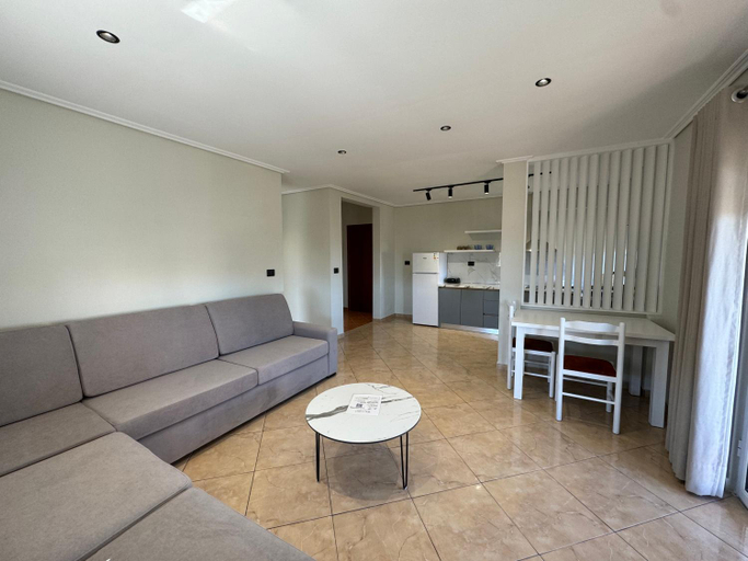 Kitchen 4, Garden Villa Apartments, Sarandës