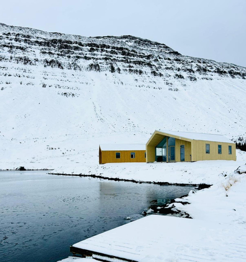 Fisk Club Cottages - Captain's house, Ísafjarðarbær