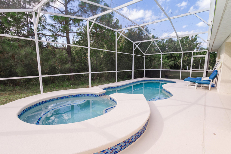 Sport & Beauty 4, 545 WS - 3BR - Serene Haven Single Family, Polk
