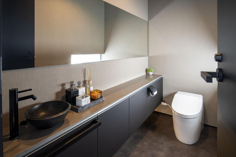 Bathroom 2, Meikeikyo Hanazono, Kutchan