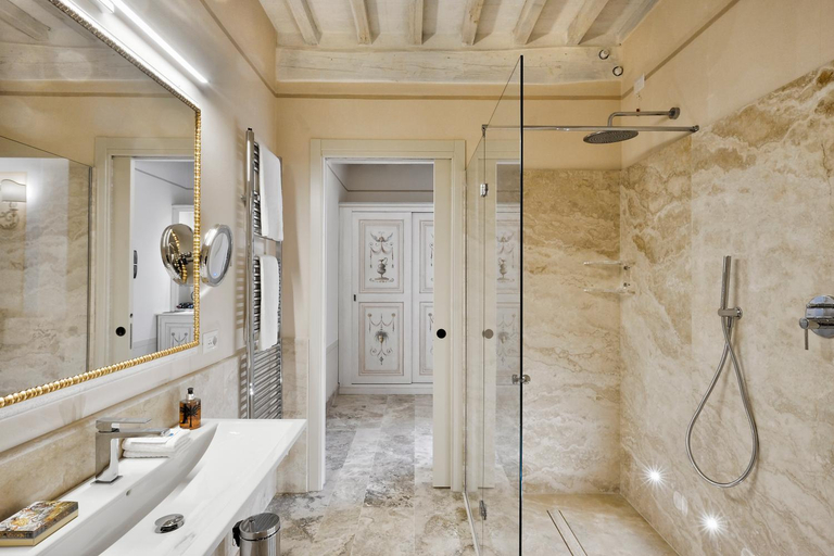 Bathroom 4, Il Falconiere Relais & Spa, Arezzo