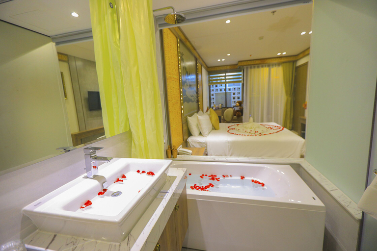Bathroom, Pharaoh Boutique Hotel Danang, Da Nang