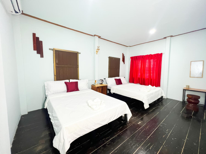 Bedroom 16