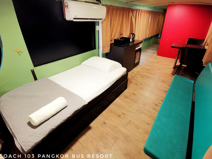 Bedroom 3, Pangkor Bus Resort by BESLA, Manjung