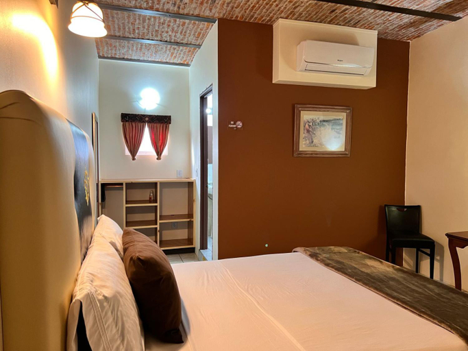 Bedroom 2, Hotel & Eventos Xalos, San Juan de los Lagos