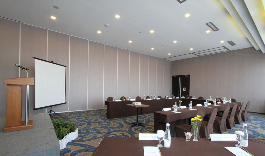 Business Facilities 24