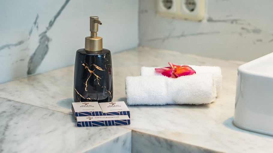 Amenities 23